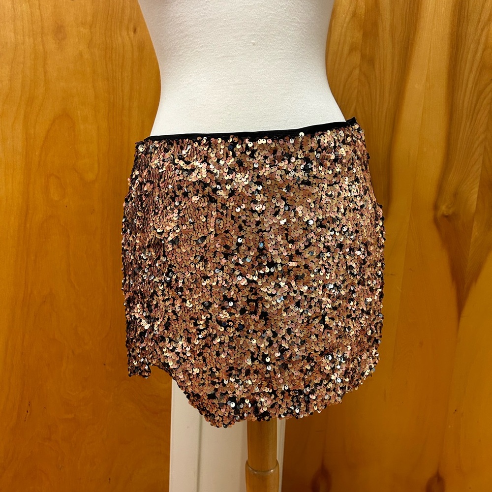 Free People sequin mini skirt size 6 NWT